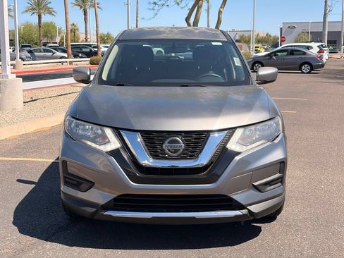 Used 2018 Nissan Rogue S FWD image 9