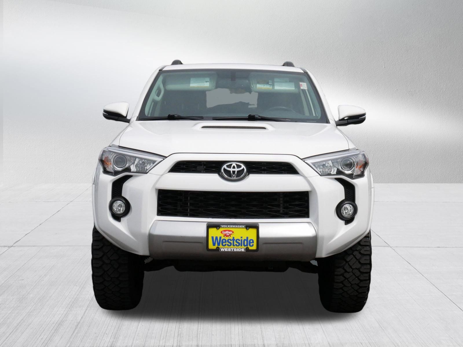 Used 2019 Toyota 4Runner TRD Off-Road Premium AWD/4WD image 2