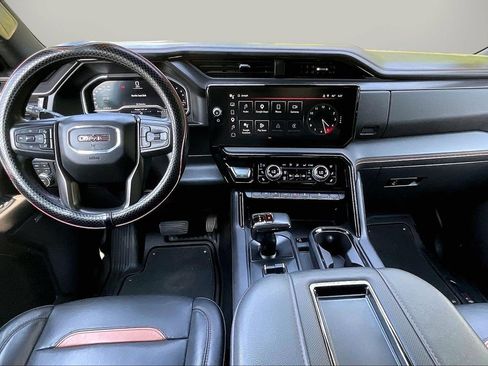 Used 2022 GMC Sierra 1500 AT4 AWD/4WD image 16