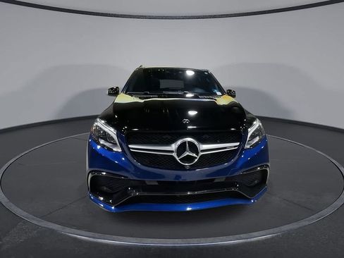 Used 2019 Mercedes-Benz GLE 63 AMG 4MATIC image 3