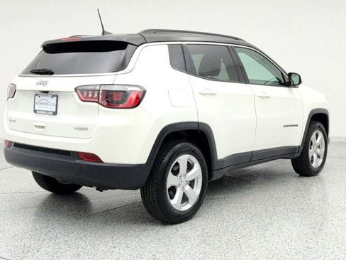 Used 2018 Jeep Compass Latitude w/ Popular Equipment Group image 5