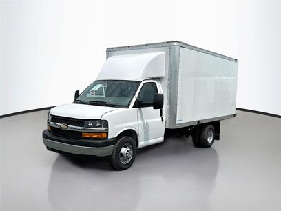 New 2024 Chevrolet Express 3500 w/ Power Convenience Package