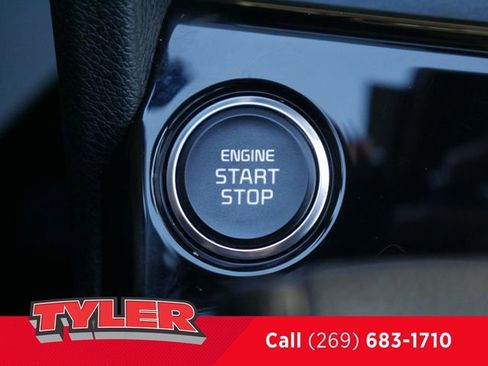 Used 2023 Kia Sportage X-Line w/ X-Line Premium Package image 31