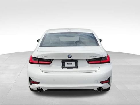Used 2019 BMW 330i xDrive Sedan w/ Convenience Package AWD/4WD image 6