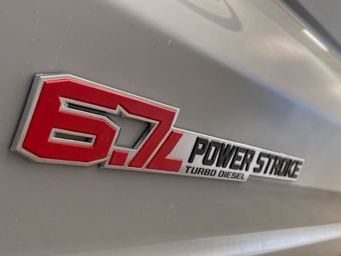 New 2026 Ford F250 Lariat w/ Black Appearance Package image 15