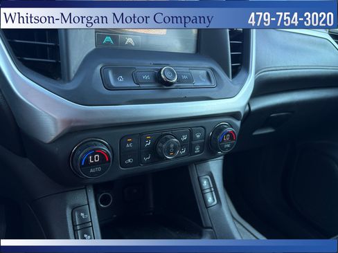 Used 2019 GMC Acadia SLE FWD image 28