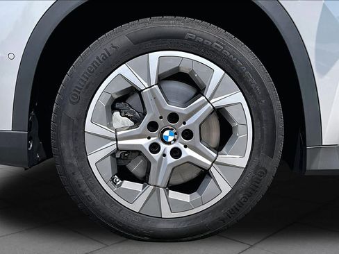 Used 2023 BMW X1 xDrive28i w/ Convenience Package AWD/4WD image 10