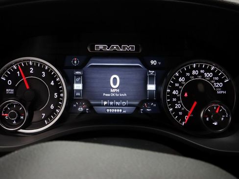 Used 2022 RAM 1500 Big Horn AWD/4WD image 27
