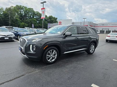 Used 2022 Hyundai Palisade SE w/ Cargo Package AWD/4WD image 3