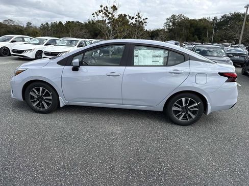 New 2025 Nissan Versa SV w/ Trunk Package FWD image 7