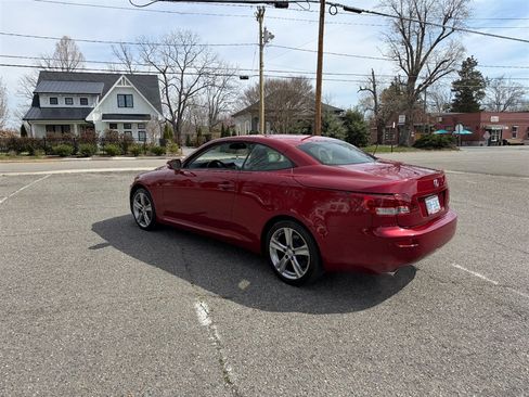Used 2012 Lexus IS 350C w/ Luxury Pkg image 3
