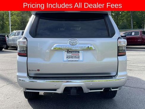Used 2021 Toyota 4Runner Limited AWD/4WD image 4