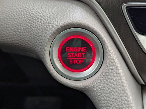 Used 2018 Honda Accord LX image 25