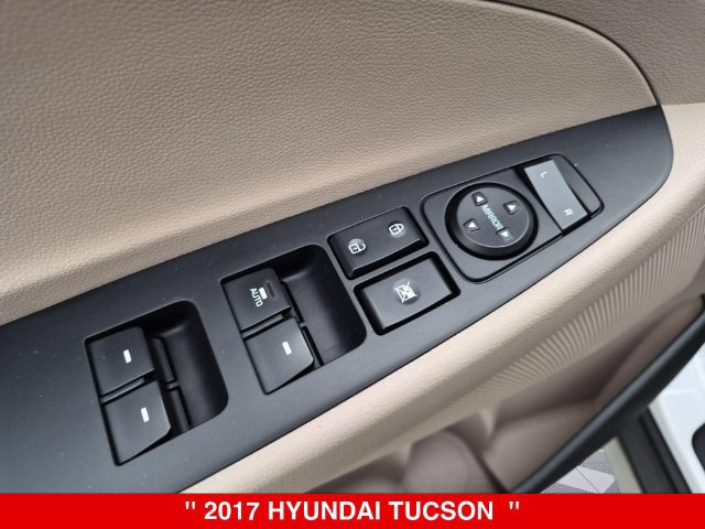 Used 2017 Hyundai Tucson Sport AWD/4WD image 13
