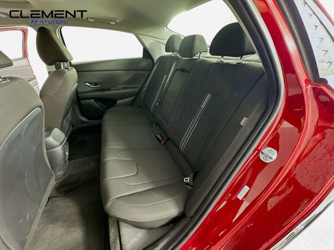 New 2025 Hyundai Elantra SEL image 27