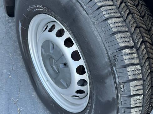 Used 2019 Mercedes-Benz Sprinter 170 image 25