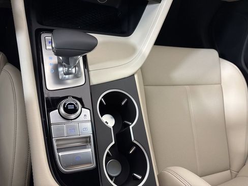 New 2026 Genesis G70 2.5T image 28