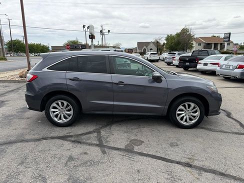 Used 2017 Acura RDX AWD image 3