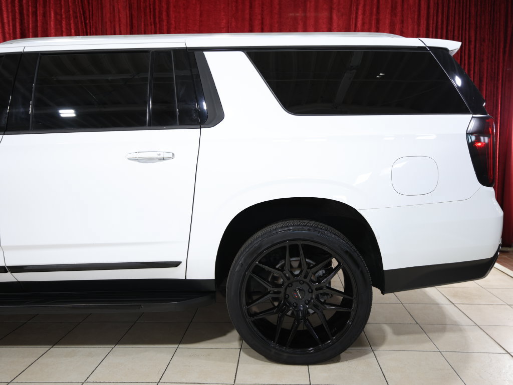 Used 2022 GMC Yukon XL Denali AWD/4WD image 6