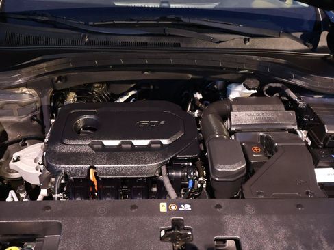 Used 2020 Hyundai Santa Fe SEL FWD image 14