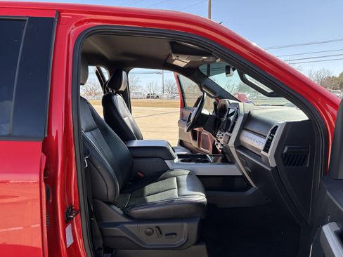 Used 2022 Ford F450 Lariat w/ Lariat Ultimate Package image 13