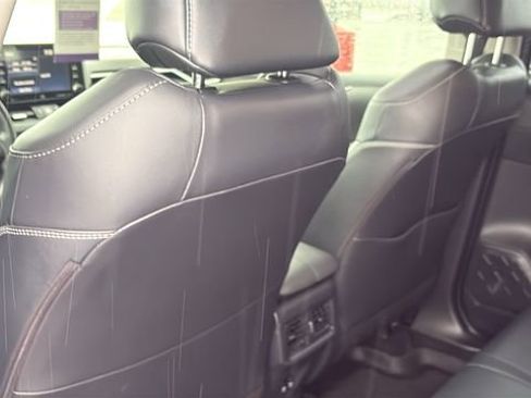 Certified 2020 Toyota RAV4 XLE Premium image 24