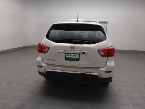 Used 2017 Nissan Pathfinder SL w/ SL Tech Package image 7