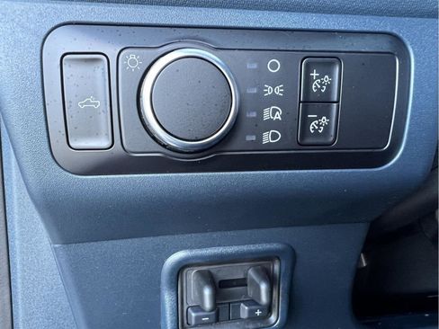 New 2025 Ford Maverick XLT w/ XLT Luxury Package image 12