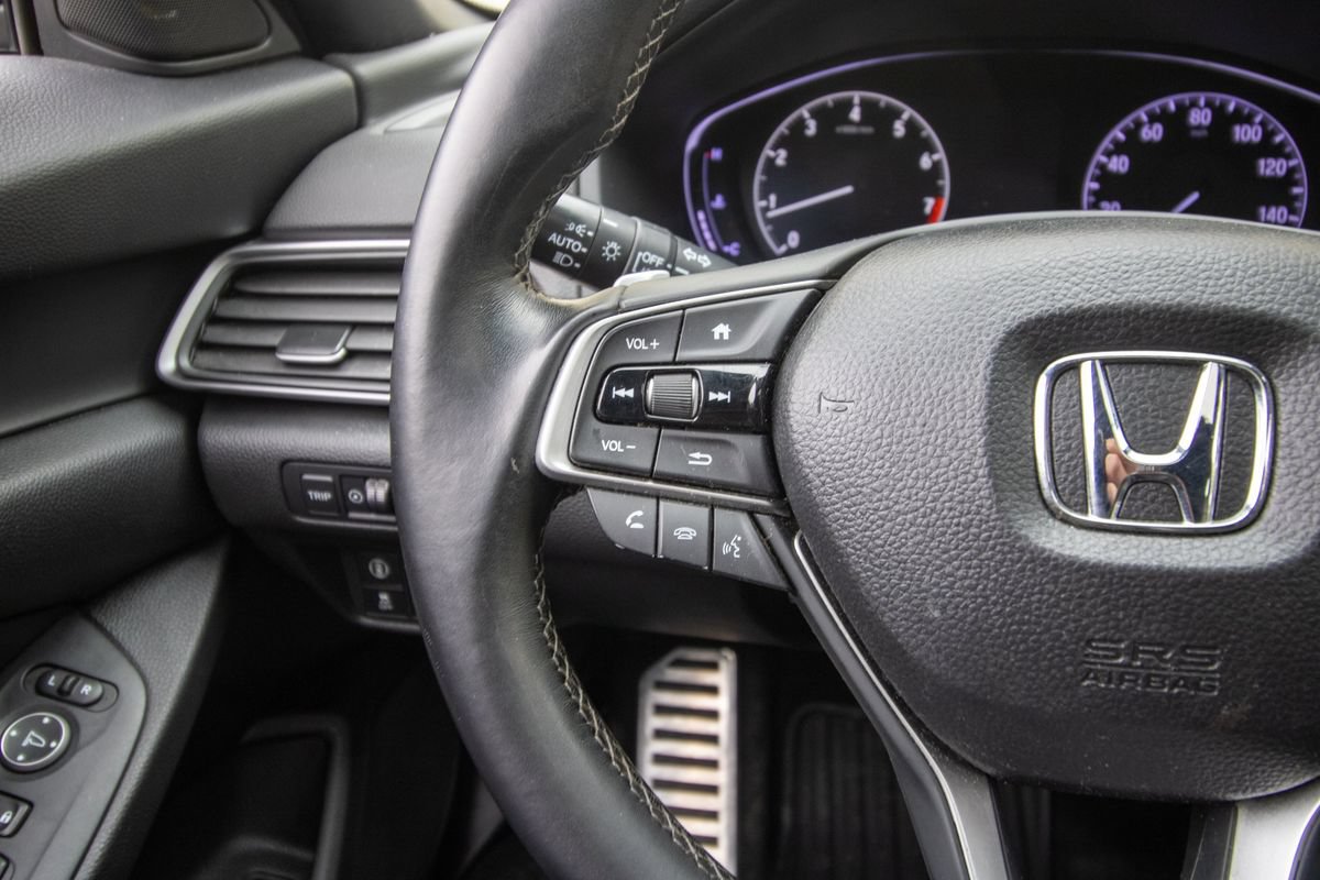 Used 2018 Honda Accord Sport image 35