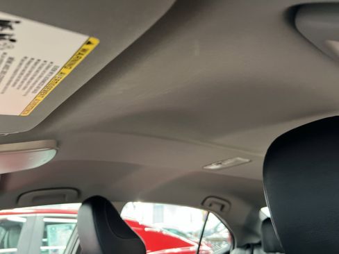 Used 2019 Toyota Camry SE image 21