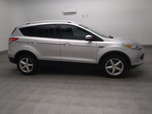 Used 2016 Ford Escape Titanium w/ Equipment Group 301A FWD image 11