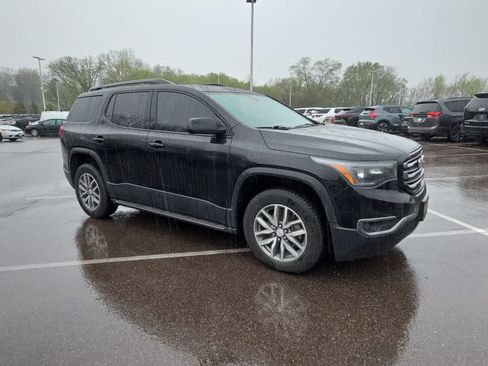 Used 2017 GMC Acadia SLE w/ Driver Alert Package I AWD/4WD image 2