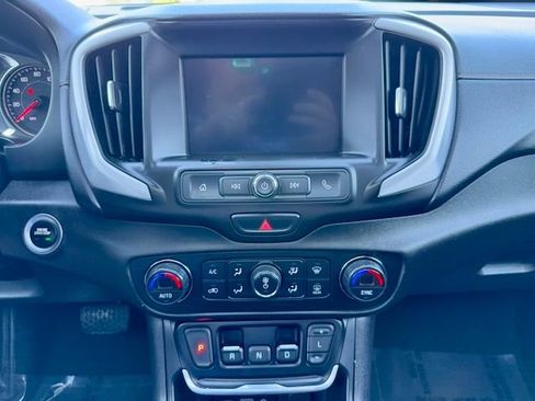 Used 2021 GMC Terrain SLE w/ Driver Convenience Package FWD image 20