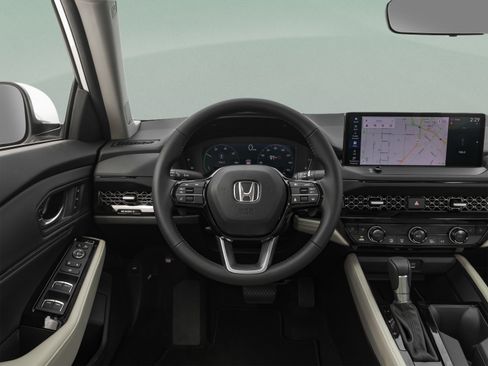 Used 2025 Honda Accord Sport image 41