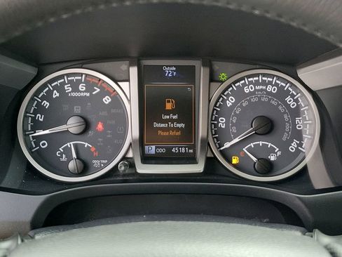 Used 2021 Toyota Tacoma SR5 w/ Technology Package image 13