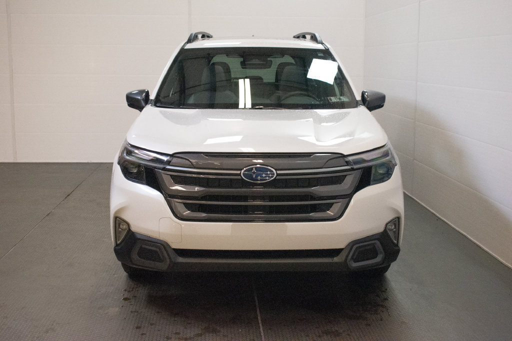 Used 2026 Subaru Forester Limited AWD/4WD image 2