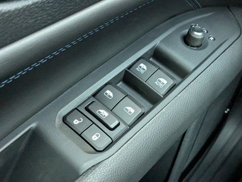 New 2026 Jeep Compass Latitude AWD/4WD image 22
