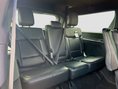 Used 2025 Ford Expedition Max Platinum w/ Stealth Performance Package AWD/4WD image 29