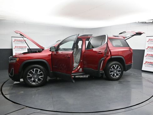 Used 2023 GMC Acadia SLT image 41