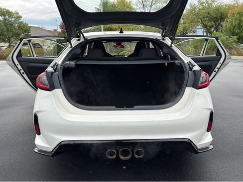 Used 2023 Honda Civic Type R image 19