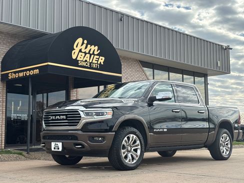 Used 2019 RAM 1500 Limited image 1