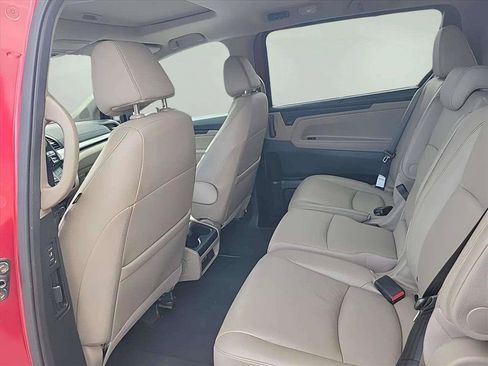 Used 2022 Honda Odyssey EX-L image 16