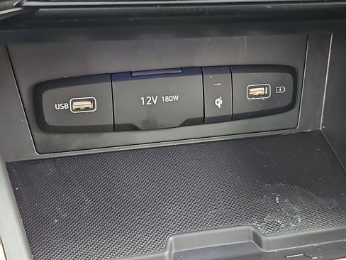 Certified 2023 Hyundai Tucson Limited AWD/4WD image 26