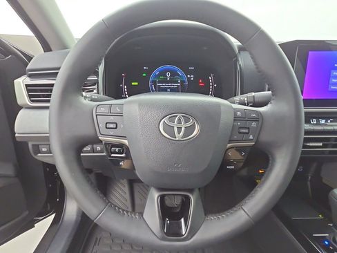 Certified 2025 Toyota Camry LE w/ Convenience Package FWD image 12