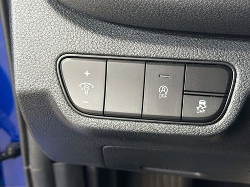 Used 2024 Kia Seltos LX AWD/4WD image 13