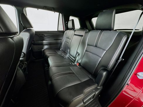 Used 2023 Honda Passport TrailSport image 22