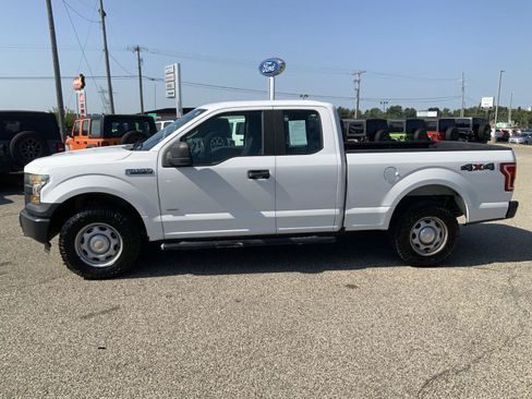 Used 2015 Ford F150 XL w/ Equipment Group 101A Mid AWD/4WD image 8