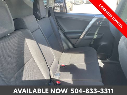 Used 2018 Toyota RAV4 XLE w/ Plus Extra Value Package FWD image 18