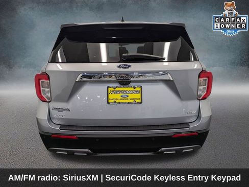 Used 2022 Ford Explorer XLT w/ Equipment Group 202A image 6