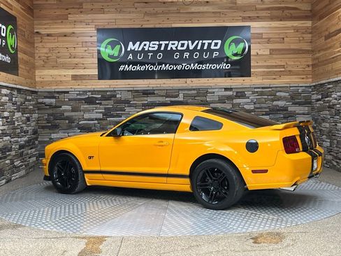 Used 2008 Ford Mustang GT RWD image 7